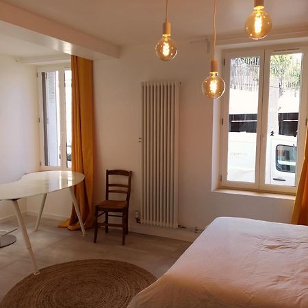 Le Saint Christophe - Mairie D'Aubervilliers Ligne 12 Rum bild